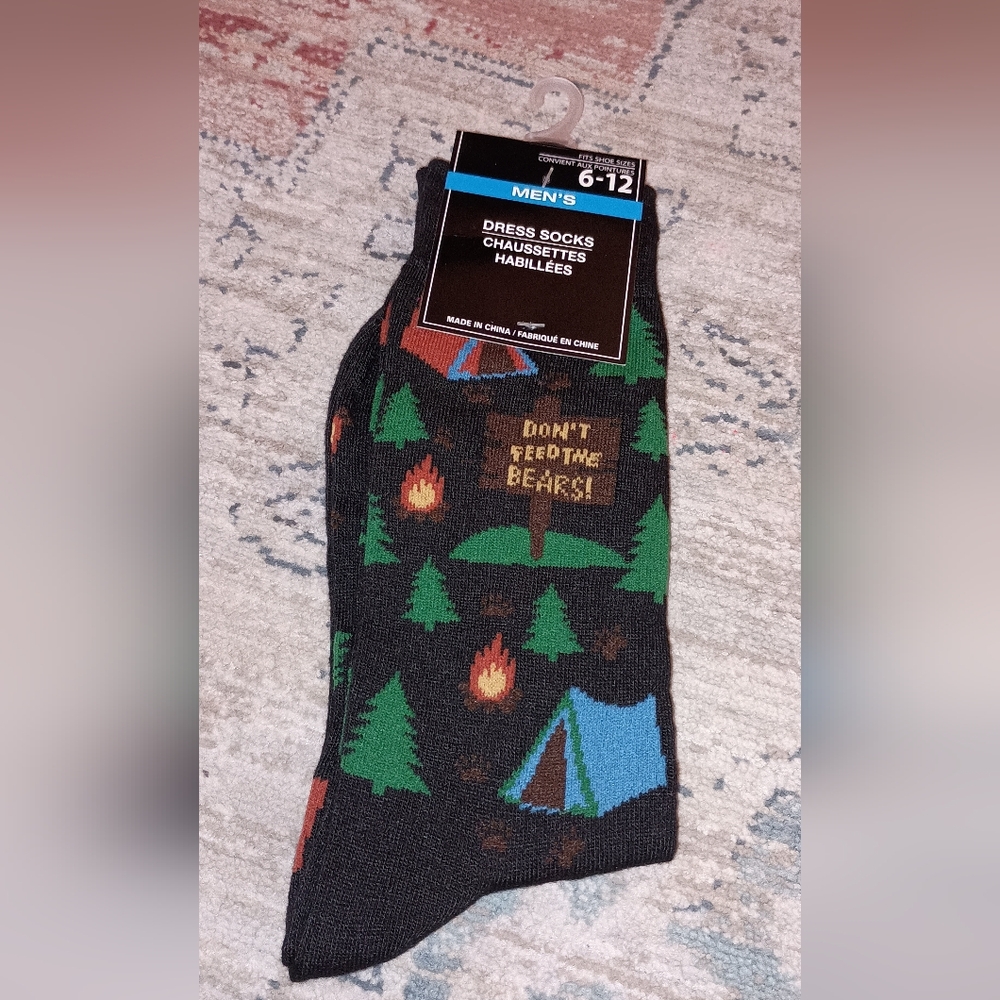 Camping Themed men's Dress Socks NWT